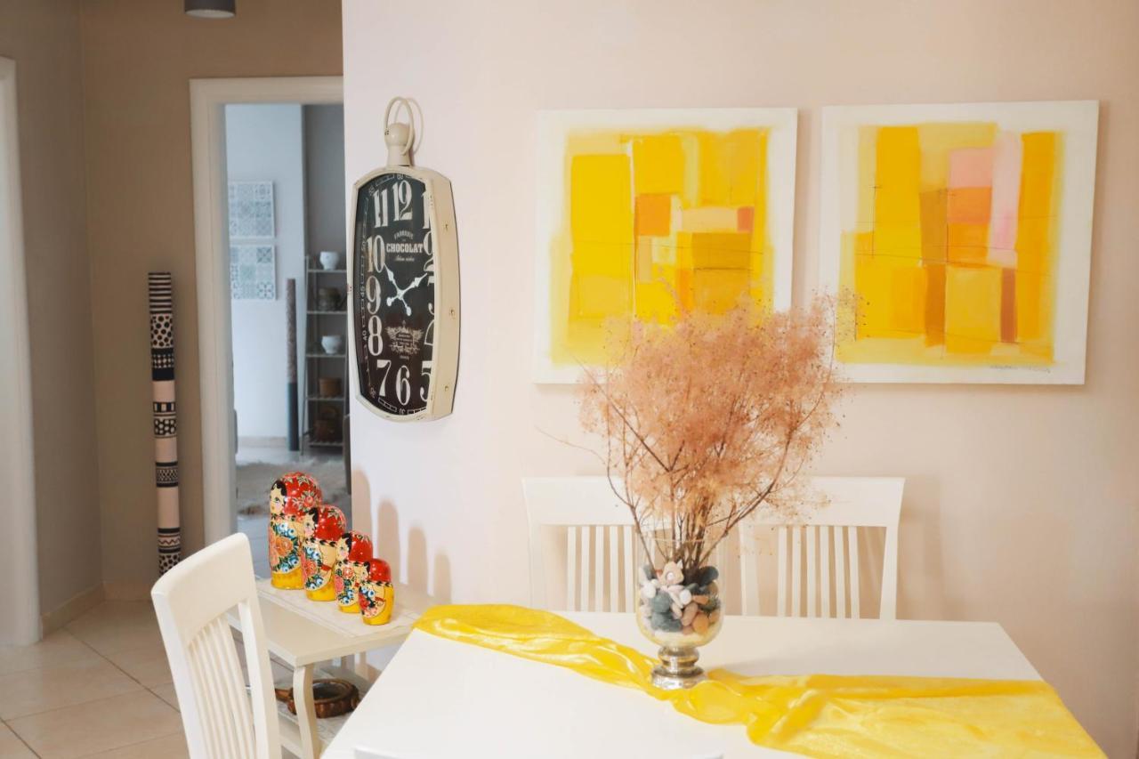 Large Apartment Near The Seaside Boulevard Lungomare Vlore Exterior photo