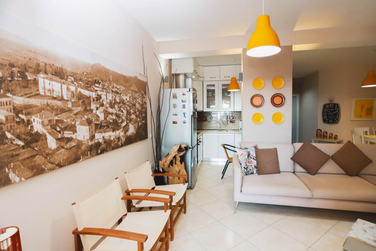 Large Apartment Near The Seaside Boulevard Lungomare Vlore Exterior photo