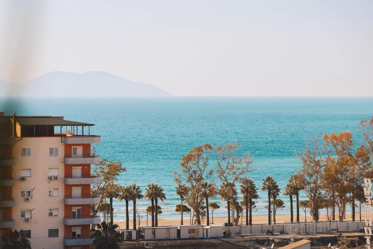 Large Apartment Near The Seaside Boulevard Lungomare Vlore Exterior photo